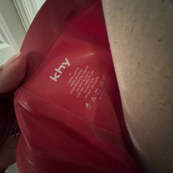 KHY POSTER GIRL SOLD OUT LATEX DRESS NWT MEDIUM - Picture 11 of 12